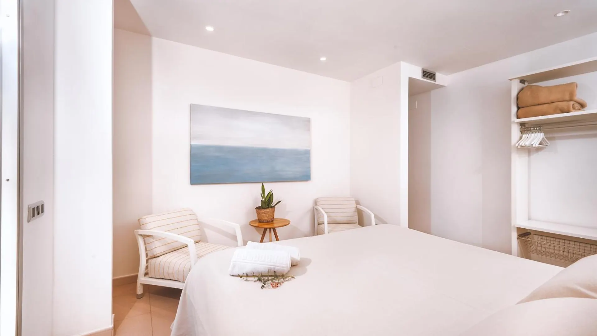 Aparthotel Apartamentos Porta Coeli Castelldefels