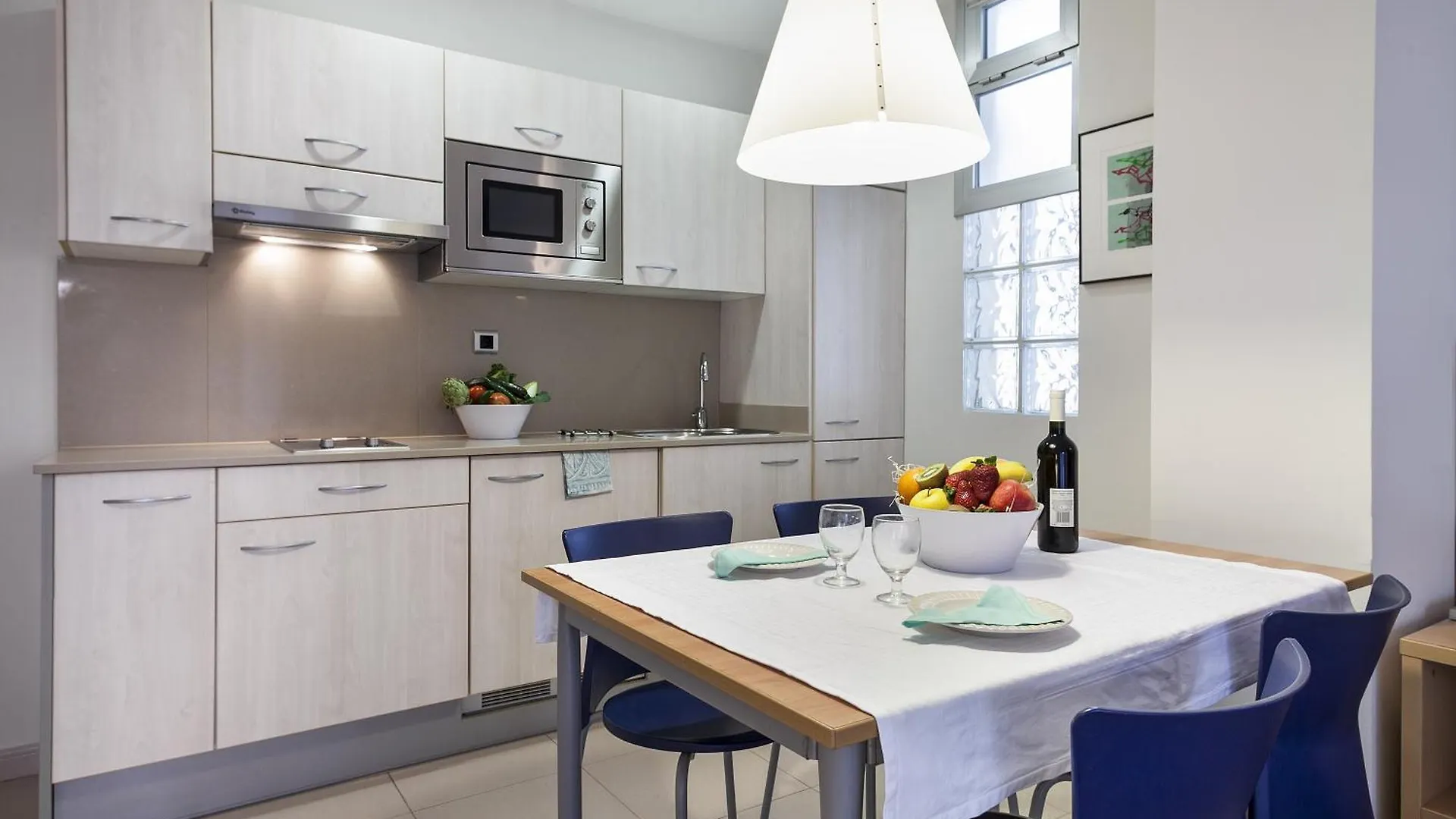 Apartamentos Porta Coeli Castelldefels