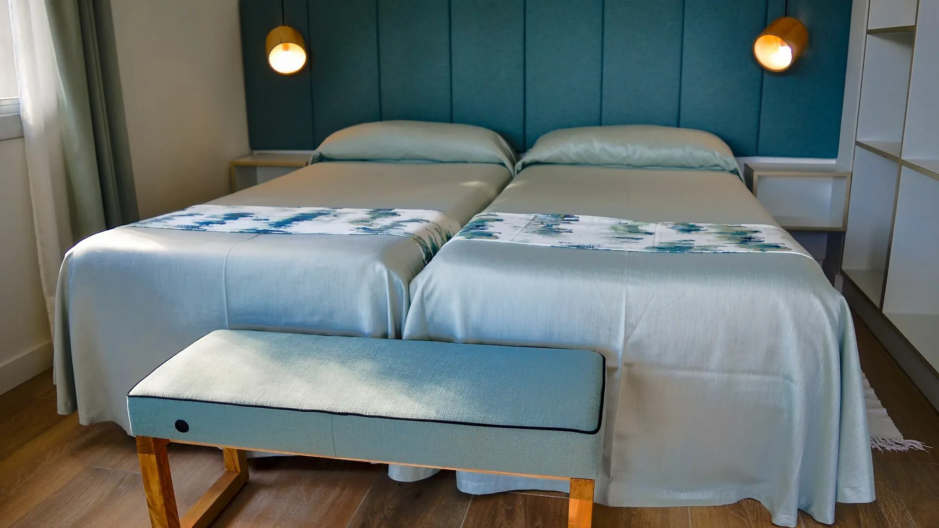 *** Aparthotel Apartamentos Porta Coeli Castelldefels Spanje