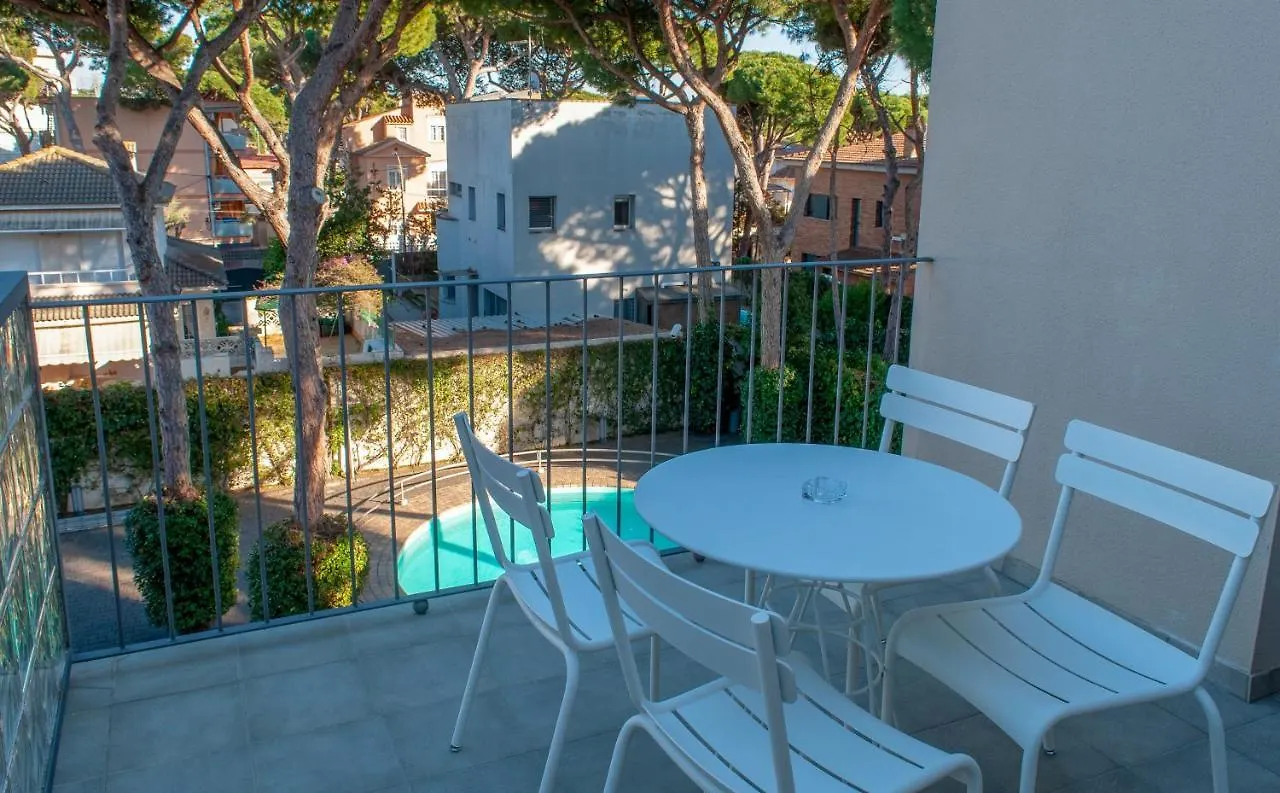 Apartamentos Porta Coeli Castelldefels 3*,  Spain